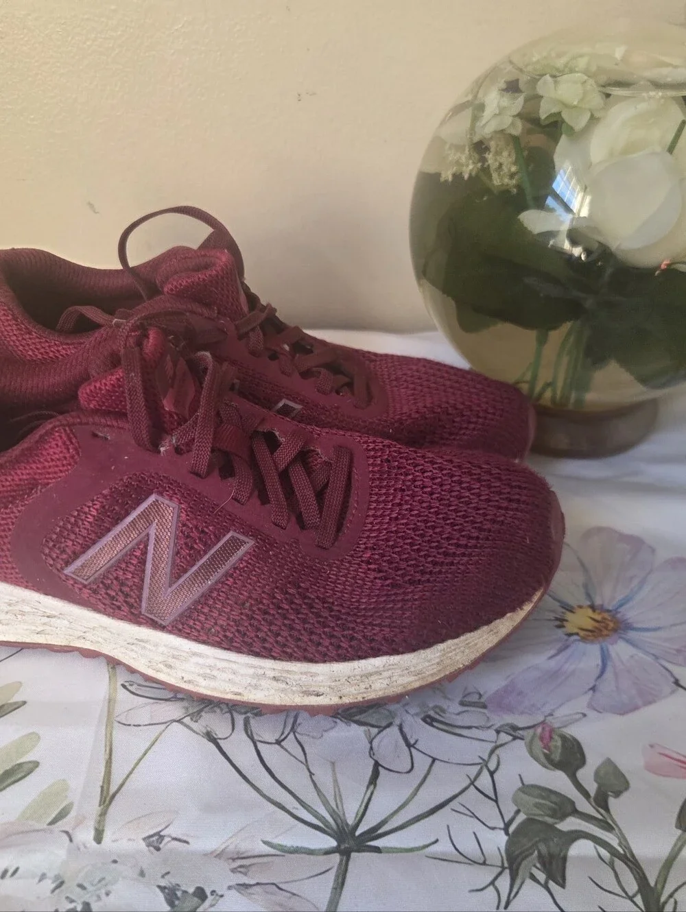 New Balance Women's Burgundy Fresh Foam Arishi WARISPM2 Running Shoes 6